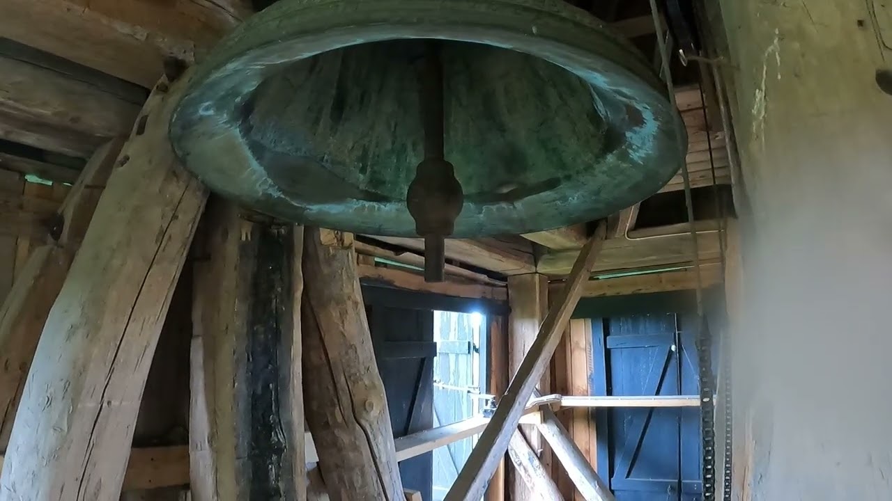 Klockorna i Veckholms kyrka