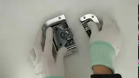 Medium latch for flightcase