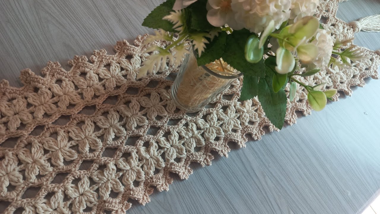 trilho de mesa simples                #crochet #trilhodemesaemcroche #youtube #croche #artesanato