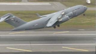 Accident video of USAF C-17 Globemaster at Elmendorf