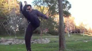 axe kick tutorial kickboxing