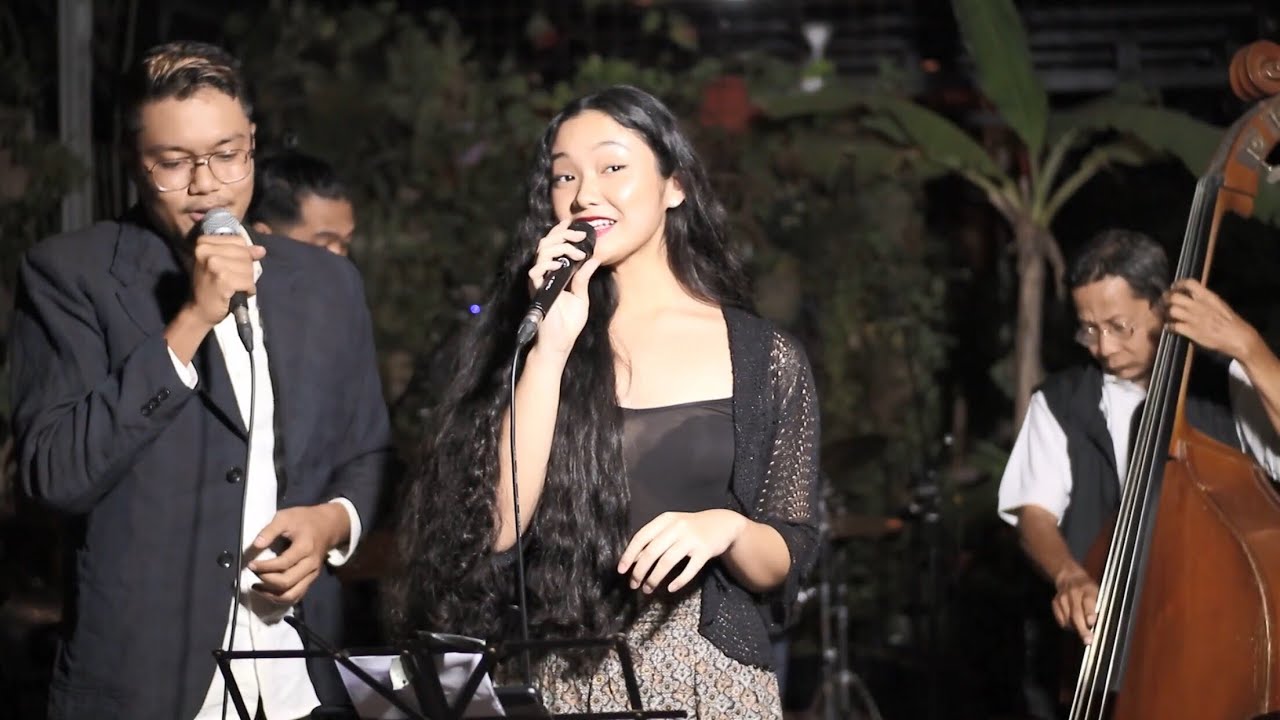 Marcella Dee Cover Lagu Populer Berjudul “Baby It’s Cold Outside” Bersama Phil Antonio