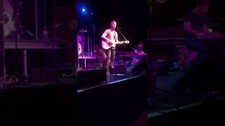 Levi Hummon-"Heartbreak kinda feels like an Earthquake"