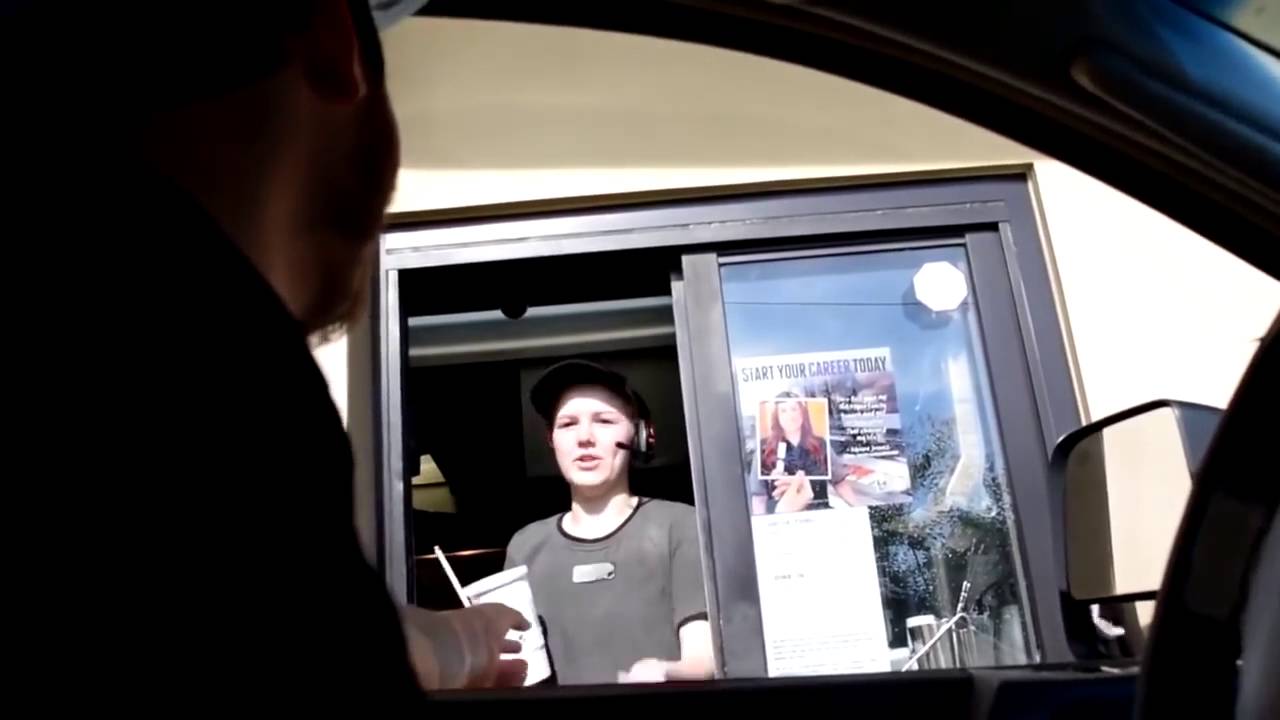 McDonald's worker rage-quits with sign at drive-thru