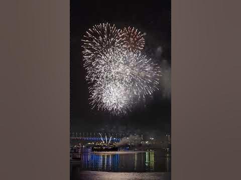 chinese new year fireworks melbourne crown