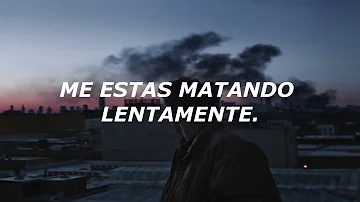 -𝕋𝕎𝕆 𝔽𝔼𝔼𝕋-  𝕀 𝔽𝔼𝔼𝕃 𝕃𝕀𝕂𝔼 𝕀'𝕄 𝔻ℝ𝕆𝕎ℕ𝕀ℕ𝔾