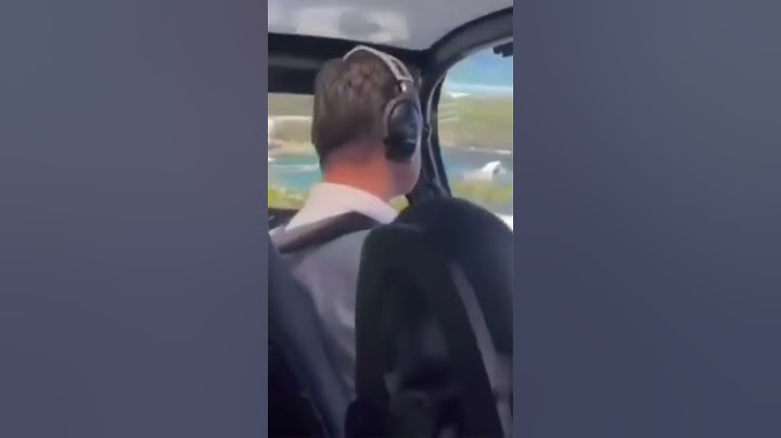 Avstraliyada iki helikopter havada toqquşdu- Qəza anı