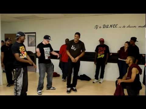 CO Krump Holiday Session "Mr Boom Vs Hawkeye (illustrator)" 2012