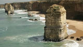 Close up of one the twelve apostles at port campbell on great ocean
road in victoria, aust...