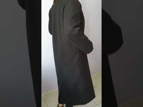 Пальто женское двубортное чёрное, ткань кашемир.