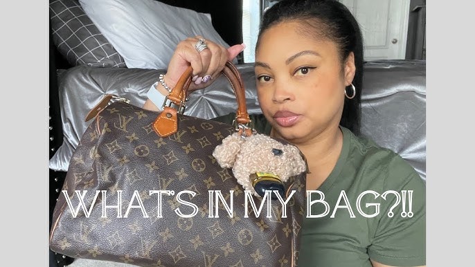 What's In My Bag?! Louis Vuitton Bandouliere Speedy 30 Monogram Empreinte 