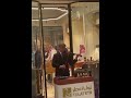 محمود سرور اما براوه معرض العطور بالرياض محمود سرور اما براوه معرض العطور بالرياض
