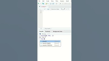 Rounding decimal numbers in R Statistics #Shorts