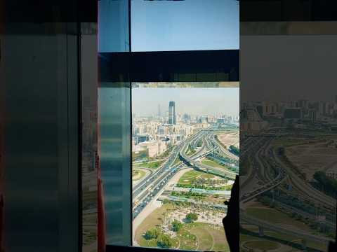 قاب دبی بچه ها قاب جوری بود که دبی قدیم و جدید از هم جدا کرده Travel دبی Dubai ولاگ ارتفاع