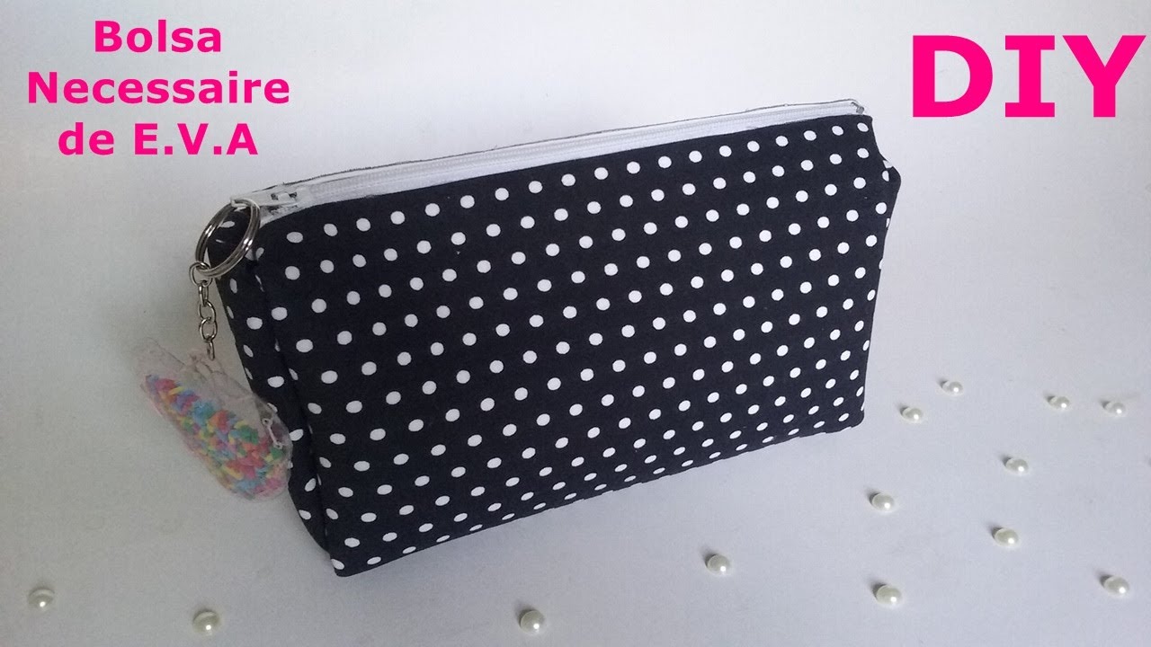 Bolsa/Necessaire de TECIDO e E.V.A SEM COSTURA (foamy, goma de eva) Porta MÁSCARA de Proteção