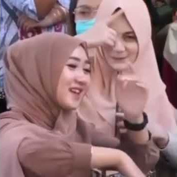 story wa 30 detik || story wa cewek hijab joget || story cewek joget santuy