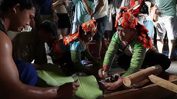 Giã bánh dày  tục lệ không thể thiếu trong các dịp lễ hội của đồng bào dân tộc H