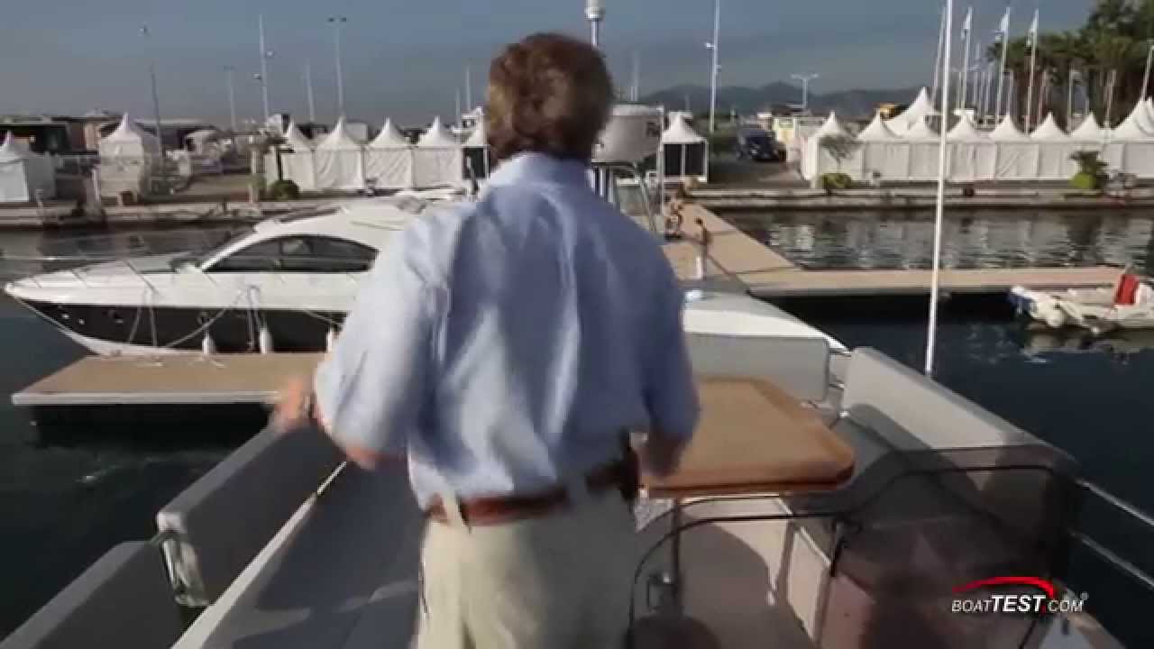 Beneteau Gran Turismo  49 feature BoatMarket motor yachts