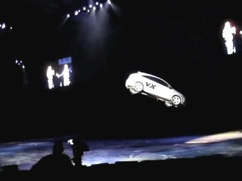 Flying Opel Astra VXR - MPH Show - Flying Car - UK