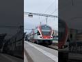 Depart du RE33 direction Le Châble à Renens #suisse #train #trainspotting #railway #switzerland #sbb