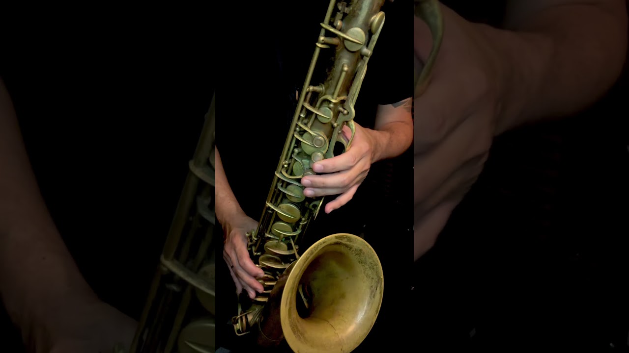 Tenor sax Conn 10M