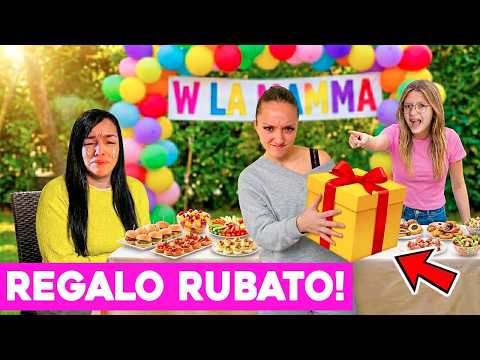 LA SORELLASTRA CATTIVA FA PIANGERE MAMMA MONI! RUBA A SOFI IL REGALO PER LA FESTA DELLA MAMMA