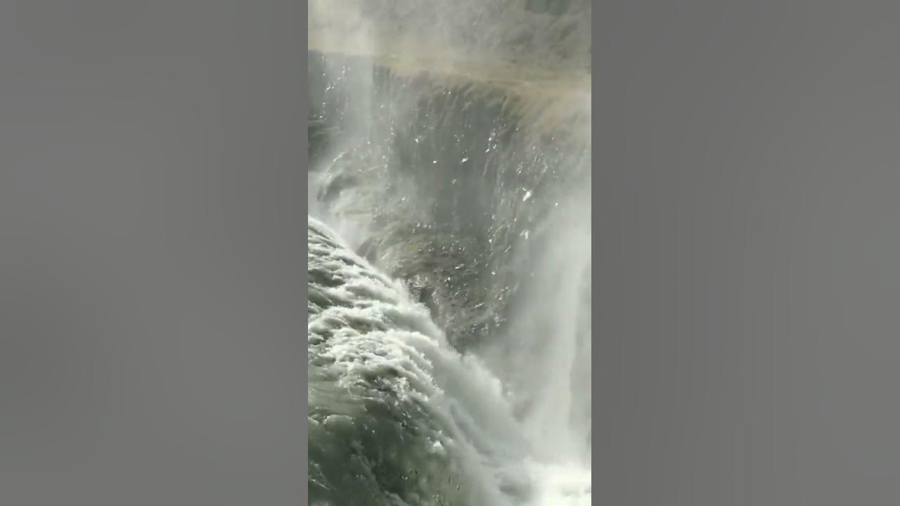 waterfall//nature view _shorts _short _nature _whatsapp_status