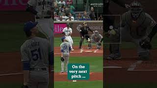 Mariners fan catches foul balls on consecutive pitches!