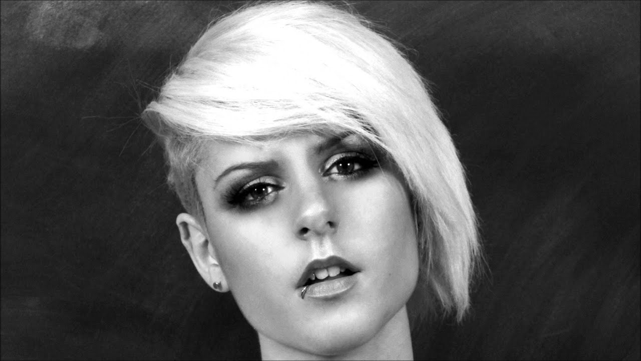 Roman Messer Feat. Christina Novelli - Frozen (NoMosk Chillout Mix) Roman Messer Feat. Christina Novelli - Frozen (NoMosk Chillout Mix)