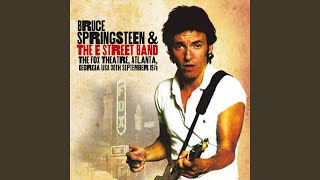 Video thumbnail of "Bruce Springsteen - Not Fade Away / Gloria / Shes The One (Live)"