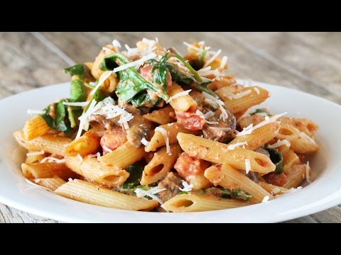 How to Make Penne Rosa