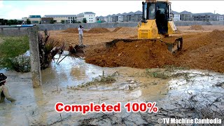 Successfully 100% Project Filling Land Dozer KOMATSU D51PX Push Soil & Truck Unloading Into Water