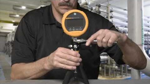 Fluke 700PTPK Pneumatic Test Pressure Kit