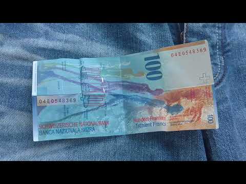 100 швейцарских франков в джинсах из секондхенда