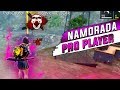 MINHA NAMORADA IMPRESSIONOU ALEATÓRIOS NO FREE FIRE!! ELA VIROU PRO PLAYER!?!