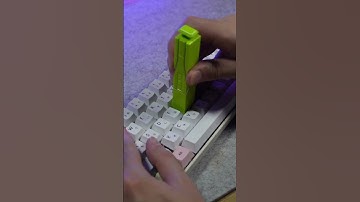 Kemove P10 Switch #Keycaps puller, a must-have for me #keyboard #keebs