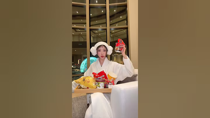 zoey at huntrix mansion #kpopdemonhunters #zoey #cosplay