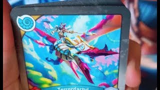 Unboxing SAURIAN REPUBLIC from WORLDS COLLIDE keyforge