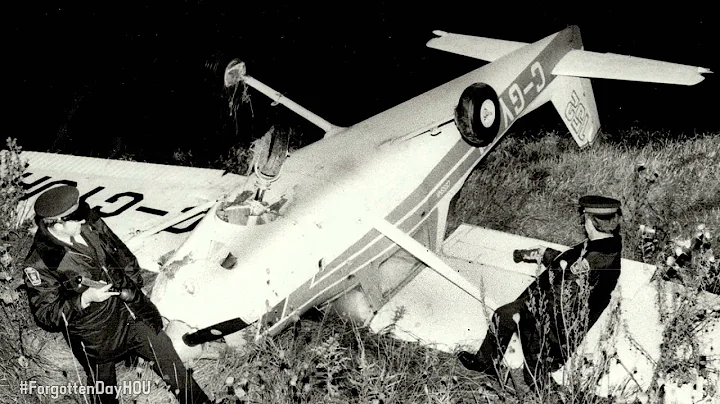 Spring Breakers Crash Plane in Galveston! - This Forgotten Day in Houston