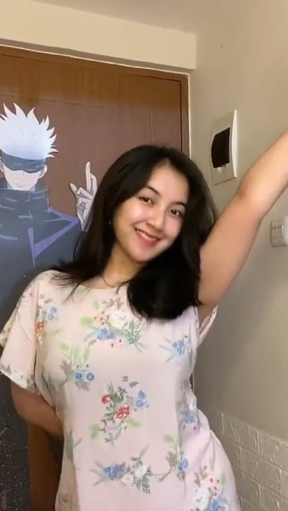 Cewek Cantik Bodi Ideal Tiktok Tangan Di Atas Cepak Jeder #shorts #tiktok #viral #trending
