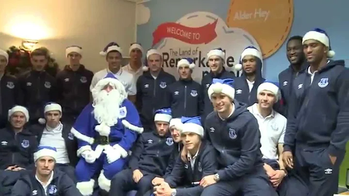 The Everton squad visit Alder Hey children's hospital