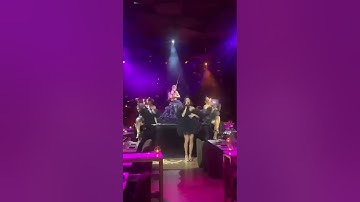 WID0120 - Female Singer - NGH