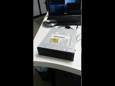 Video: Come Collegare Un CD-ROM A Un Computer