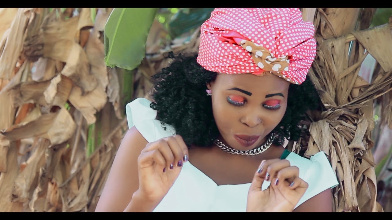 Miss laura Ekoma owani O gingoni Official Video By Dj And Best Pro
