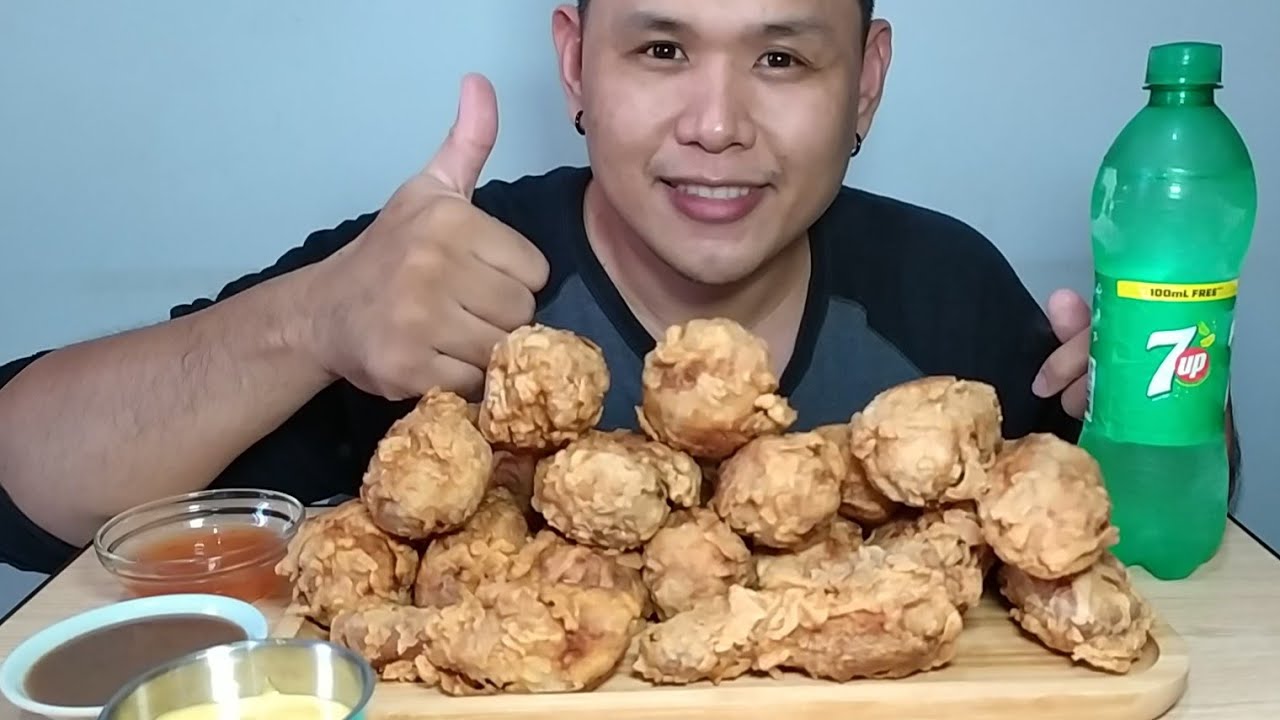 20 Fried Chicken Leg Eating Show - YouTube