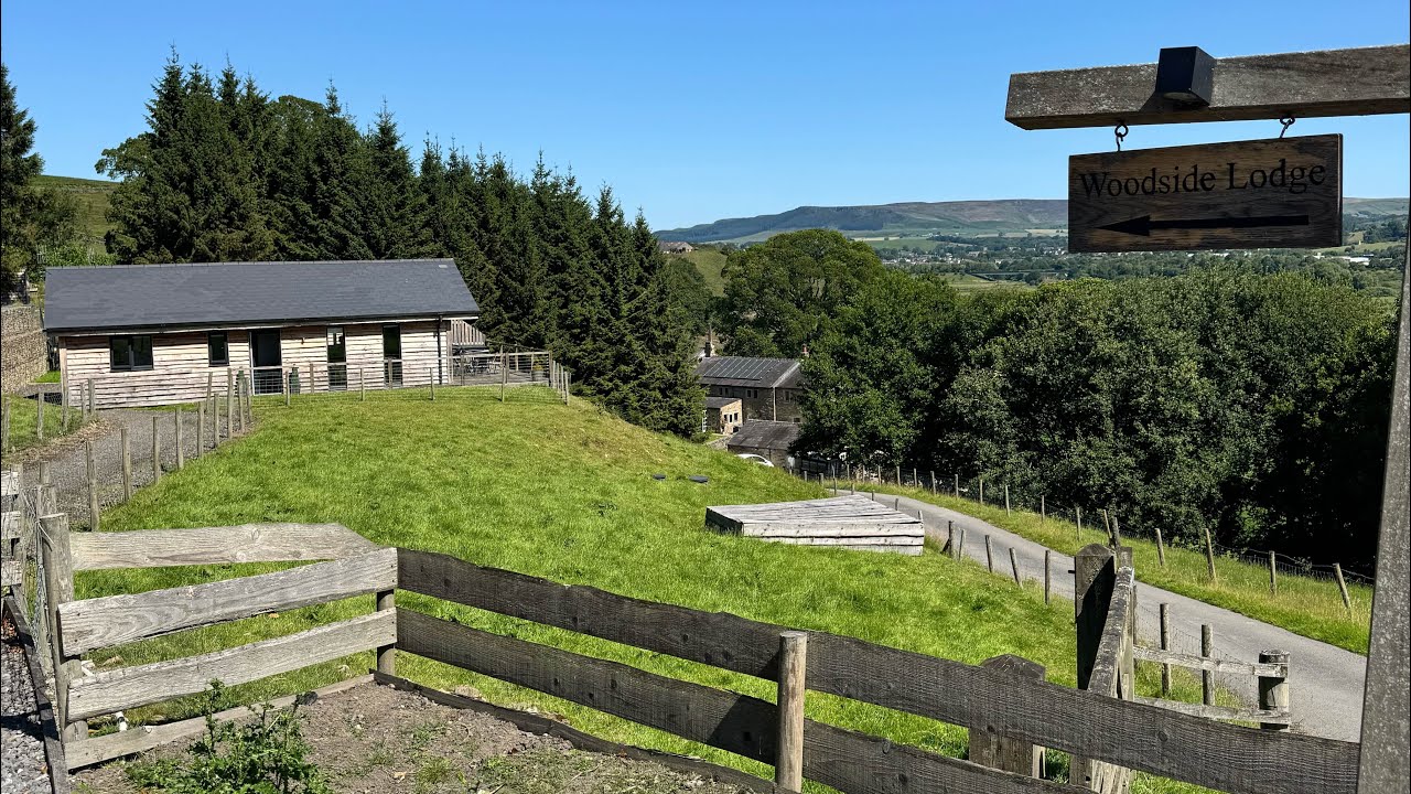 Throstle Nest Lodge Review | 5 Star Hot Tub Lodge | Yorkshire Countryside | 
