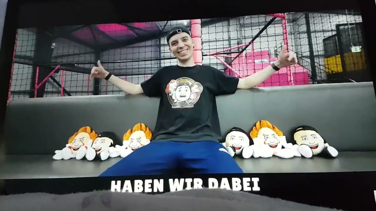 Wir Reagieren Auf dem Eierkopf Song Von @ClashGames1 Ich Finde den Song Geil 😊