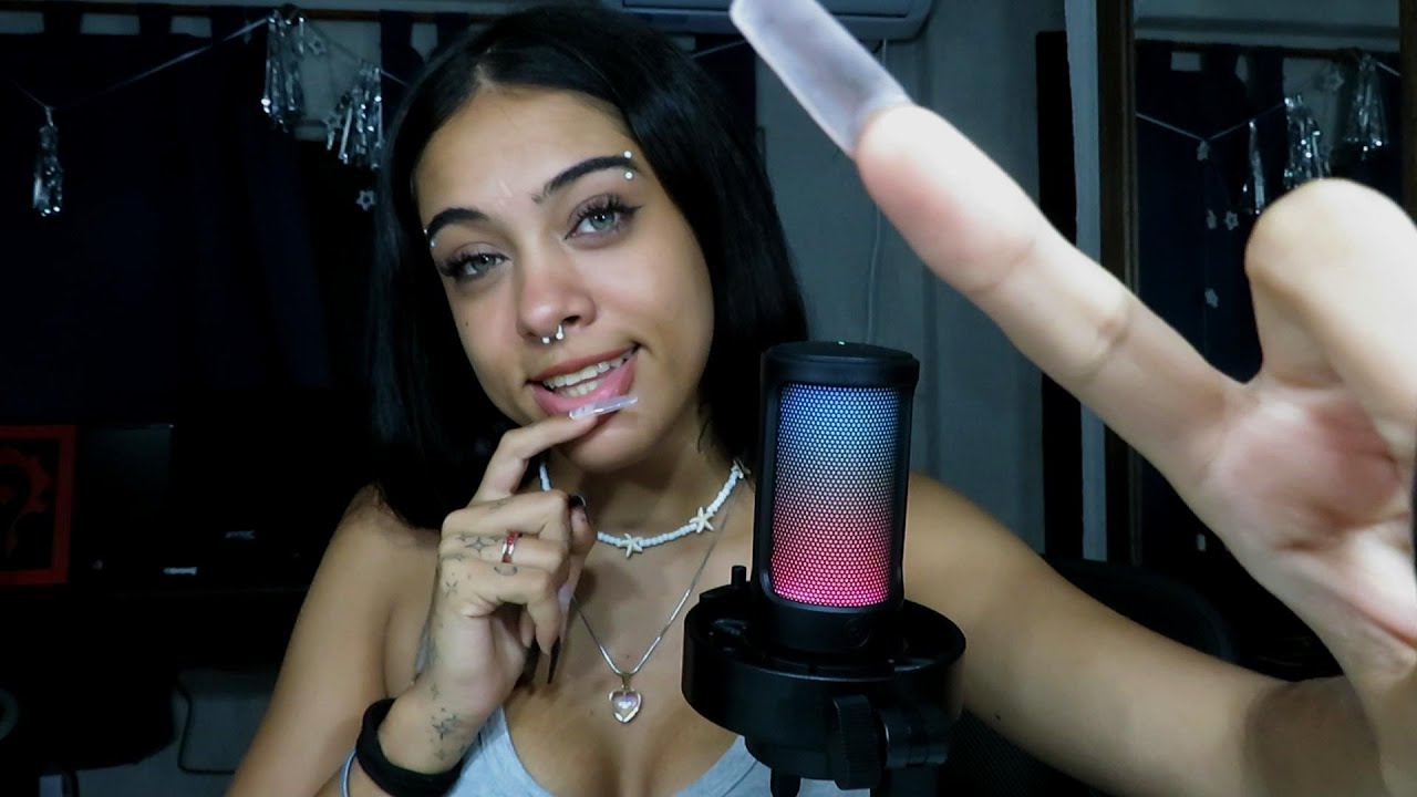 ASMR sp¡t painting😛 M0UTH S0NDS