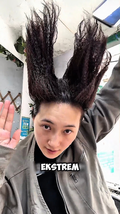 Cool hairstyle🤣