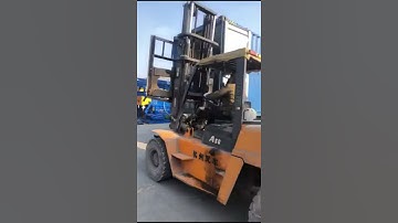 Guinea QT4-15 fully automatic block machine loading containers